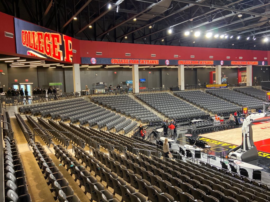 Gateway Center Arena Opens New Doors